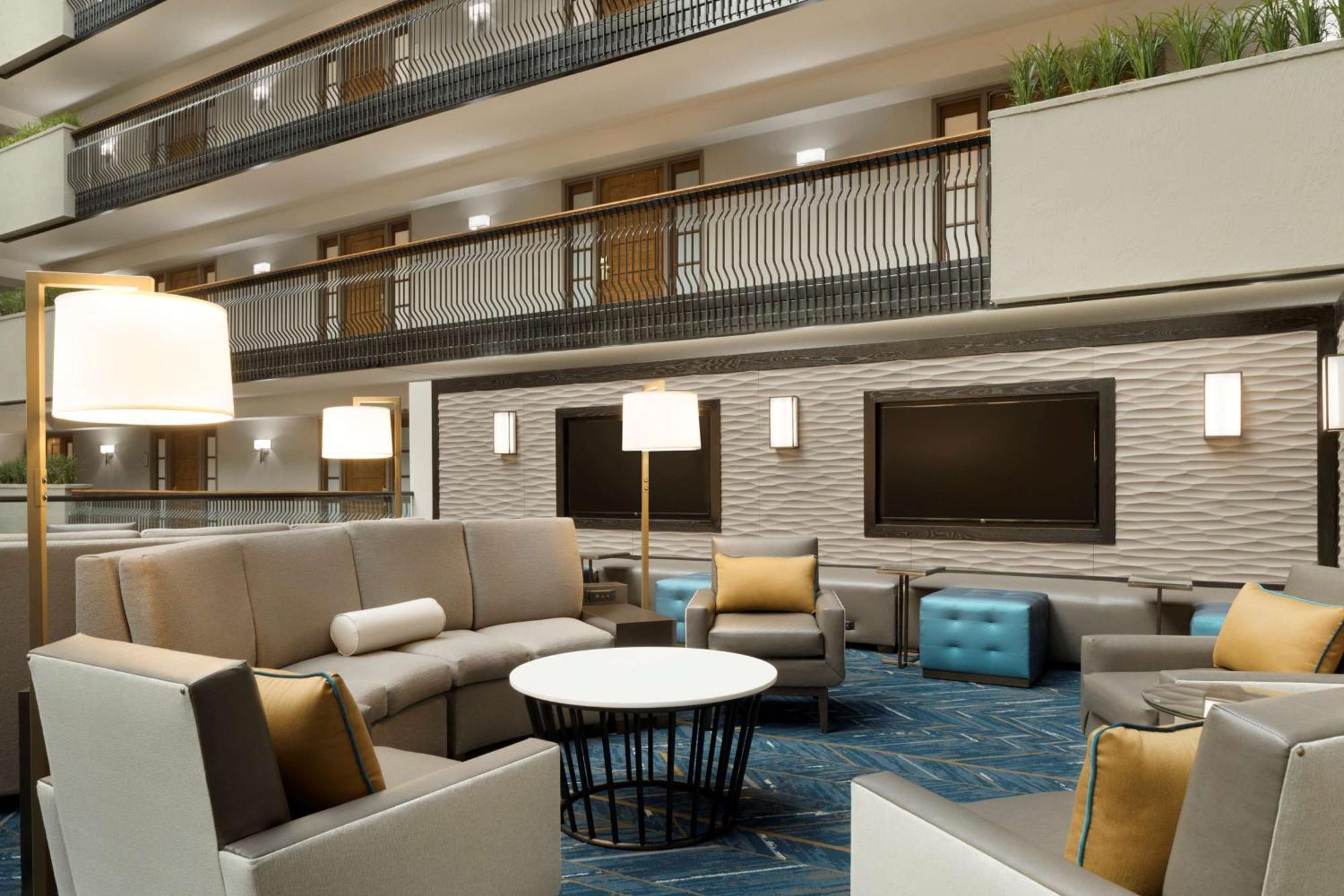 Embassy By Hilton Columbus